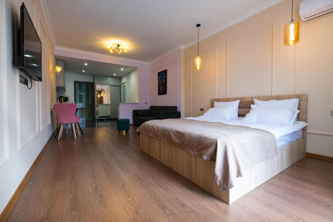 Iren River Side Apartments Tbilisi Exterior photo