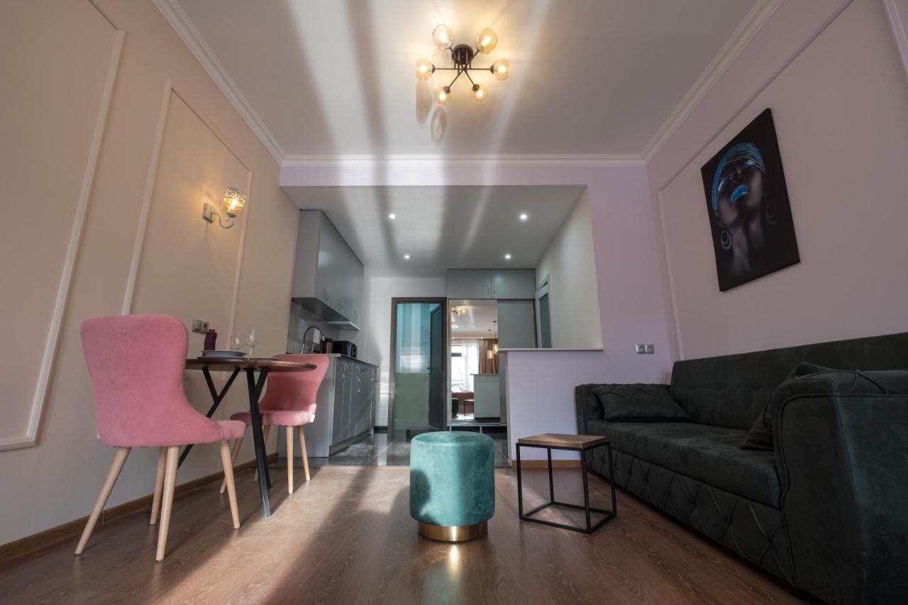 Iren River Side Apartments Tbilisi Exterior photo