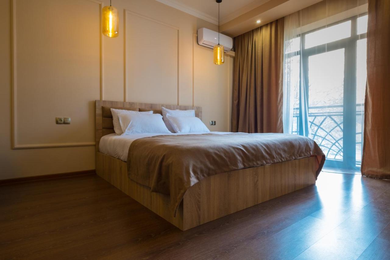 Iren River Side Apartments Tbilisi Exterior photo