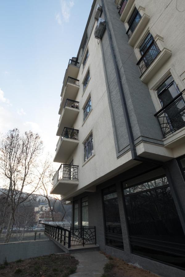 Iren River Side Apartments Tbilisi Exterior photo