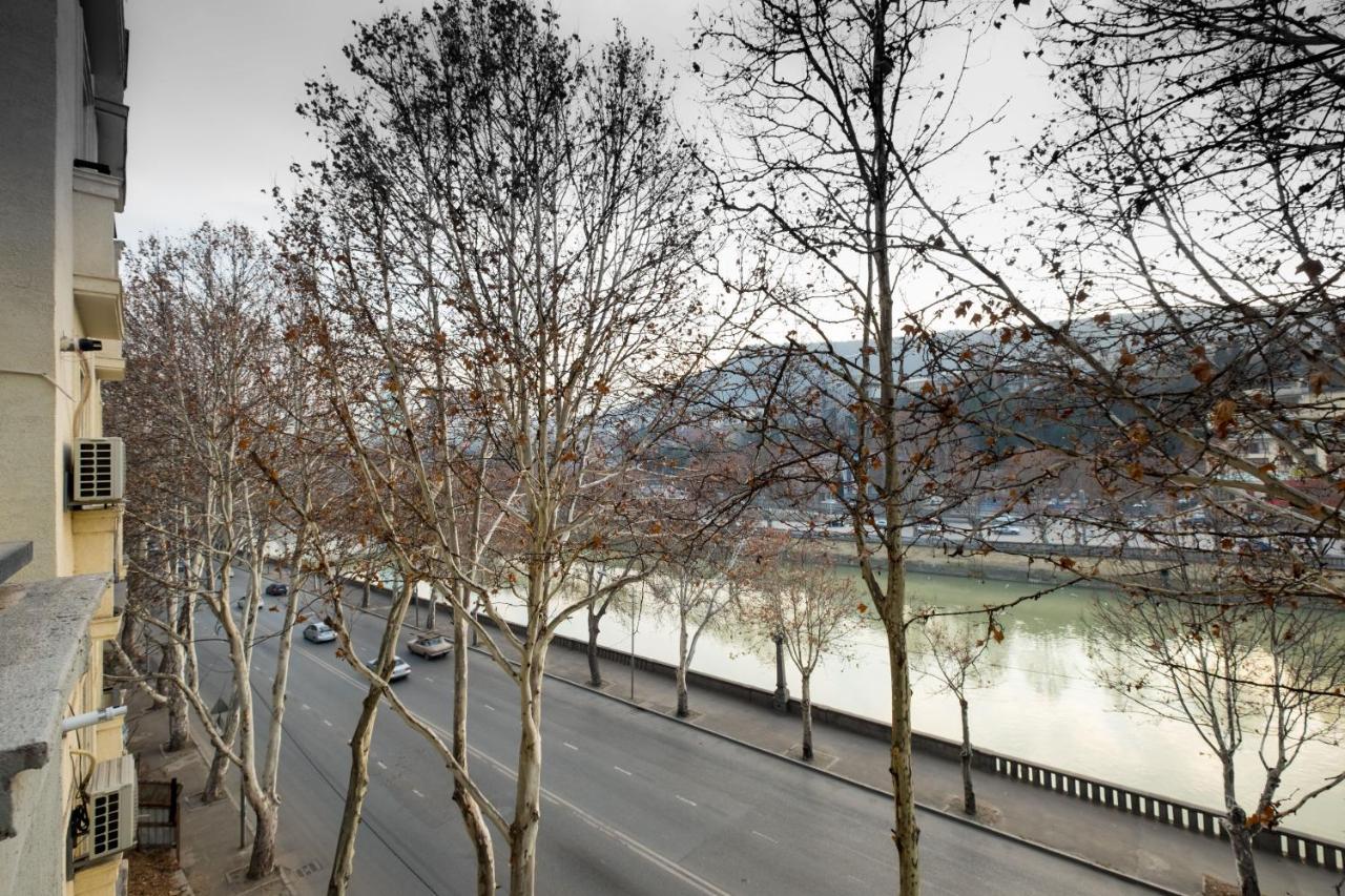 Iren River Side Apartments Tbilisi Exterior photo